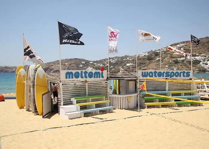 Farout Beachclub - & *