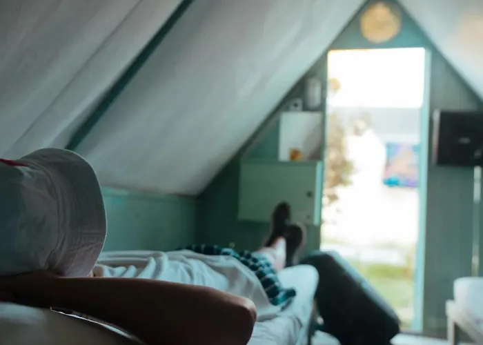 Farout Beachclub - & * Mylopotas