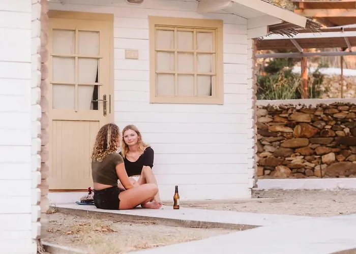 Farout Beachclub - & * Mylopotas