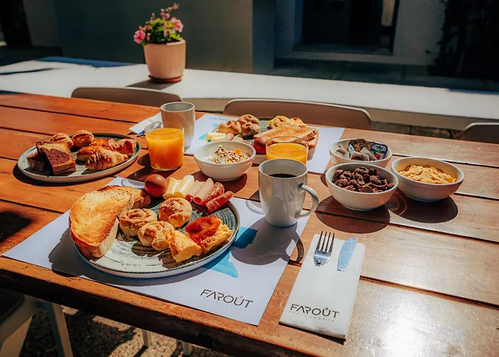 Kemp Farout Beachclub - & Mylopotas