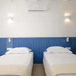 Camping Farout Beachclub - Rooms & Camping