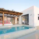 Farout Beachclub - & *