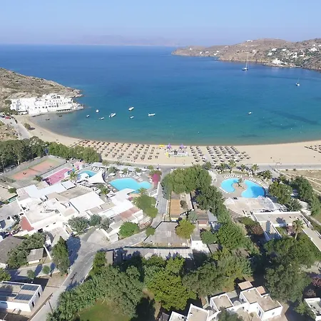 Farout - Beachresort & Camping *