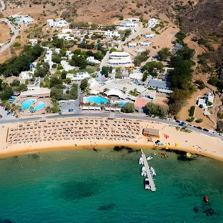 Farout - Beachresort & Camping Campsite