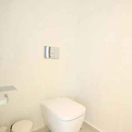 Farout - Beachresort &