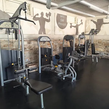 Farout Beachclub - &