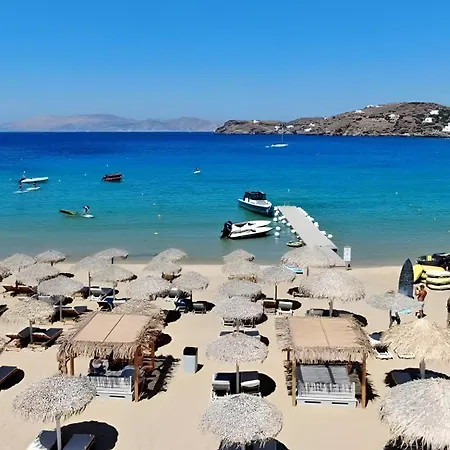 Farout Beachclub - & * Mylopotas