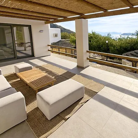 Farout Beachclub - & Parque de Campismo *