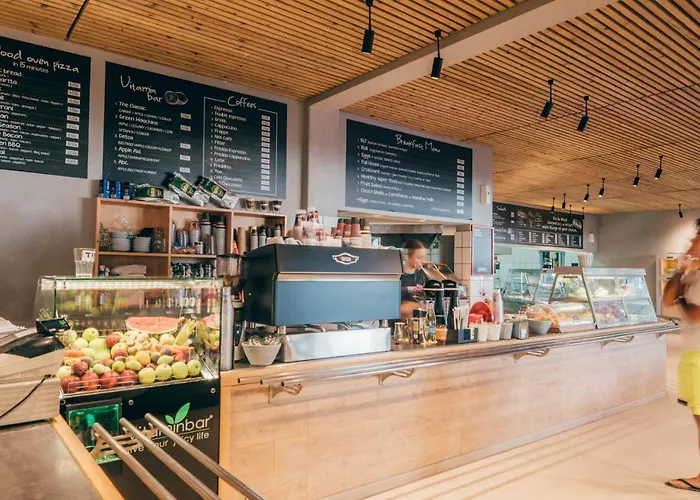 Farout Beachclub - & * Milopótasz